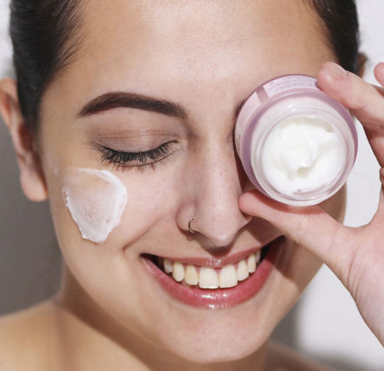 theBalm Sleep Tight Крем за Лице Нощен Крем за Хидратация и Против стареене с Пептиди 30мл