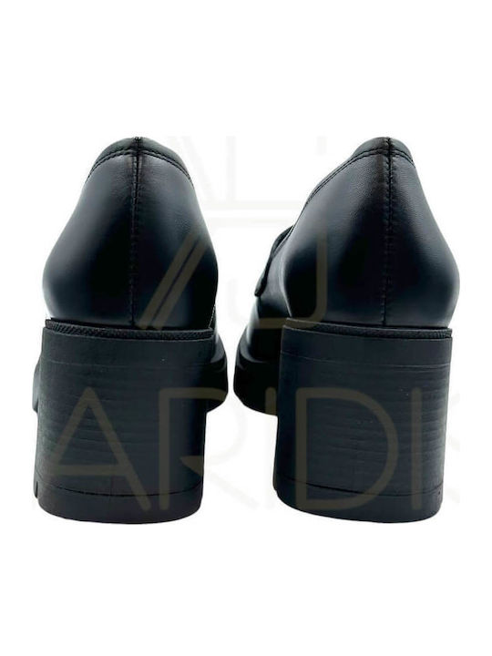 Leather Women's Moccasins in Black Color