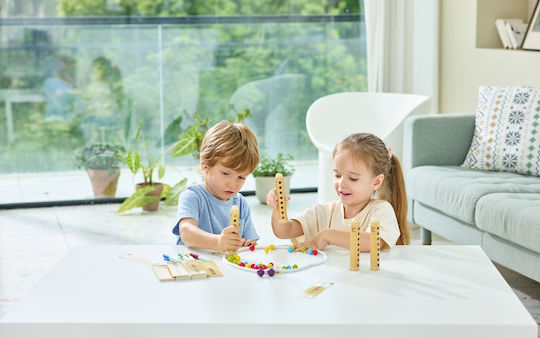 Настолна игра за 1-4 играчи 5+ години (EN) Hape