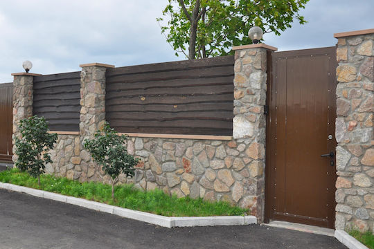 Leko Stone-proof Protective Lacquer 750 Ml Protection Decorative Stone Brick Walls Indoors Outdoors