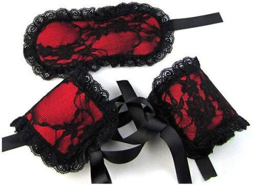 Naughty Toys BDSM Комплект в Червен Цвят