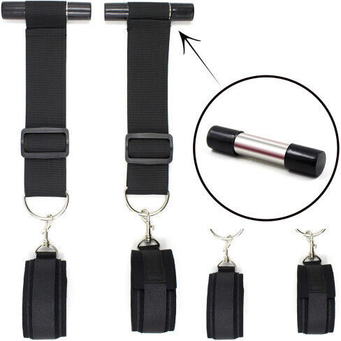 Naughty Toys Set zur Türfesselung in Schwarz Farbe