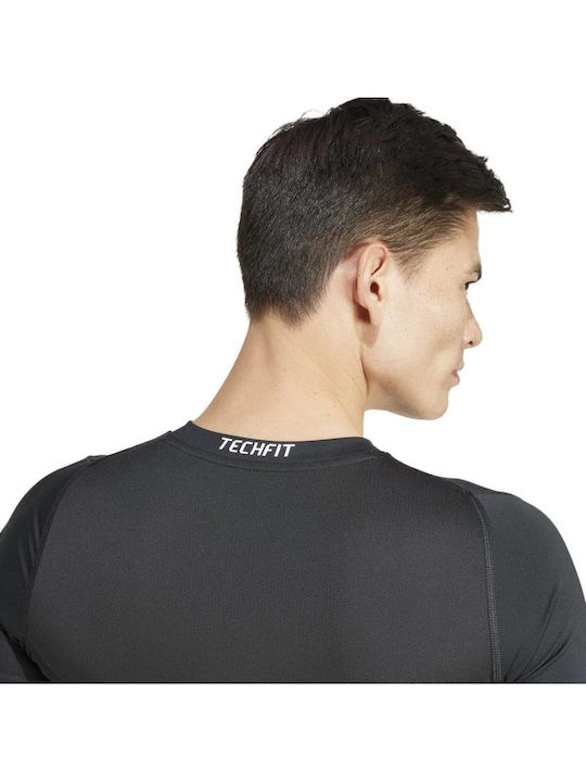Techfit Aeroready Sportliches T-Shirt Black