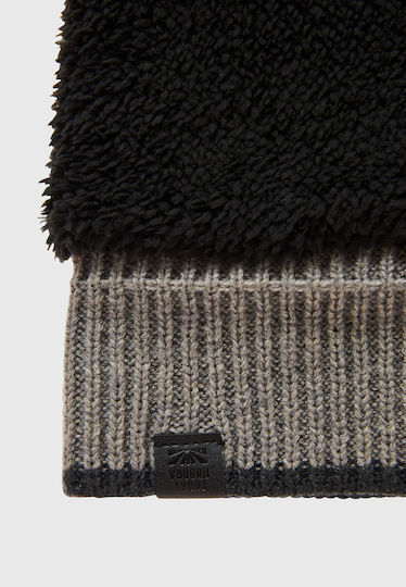 Beanie Beanie Knitted in Gray color