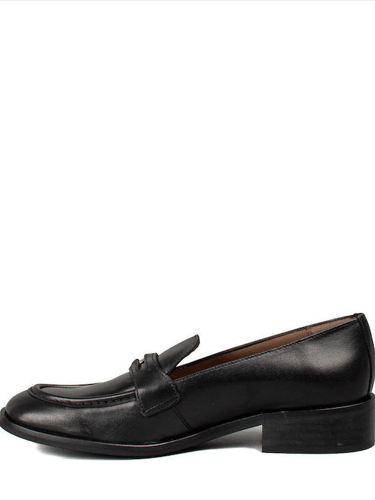 Wonders Leather Women's Loafers in Black Color