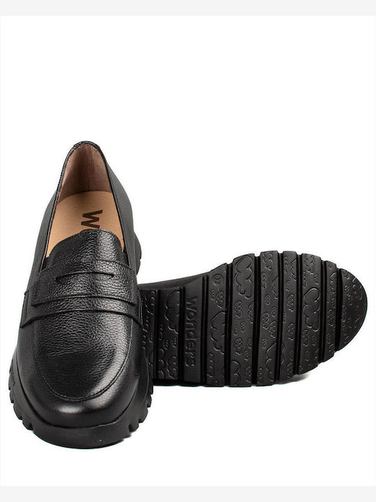 Women's Loafers in Black Color