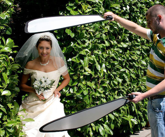 Μεγάλος Ανακλαστήρας Trigrip 120 Εκ 2 Όψεων Xρυσός Λευκός La 3741 Lastolite
