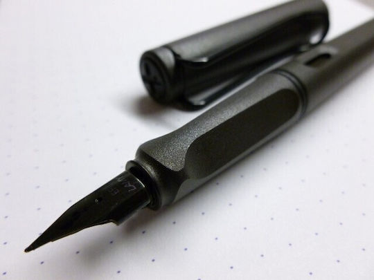 Lamy Safari Fountain Pen Fine Grey Plastic with Black Ink