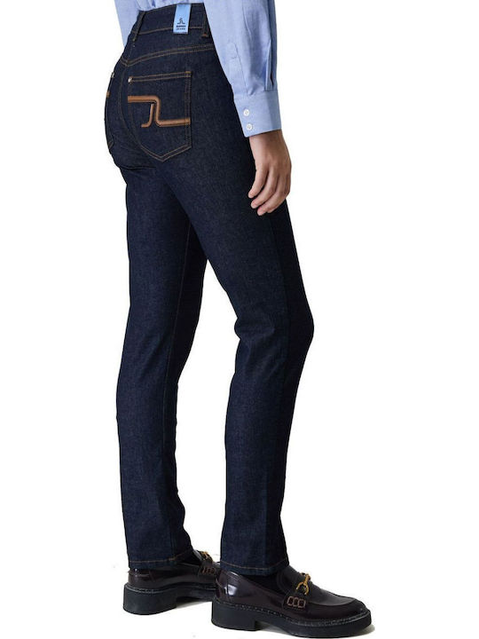 Blugi de damă cu croială skinny