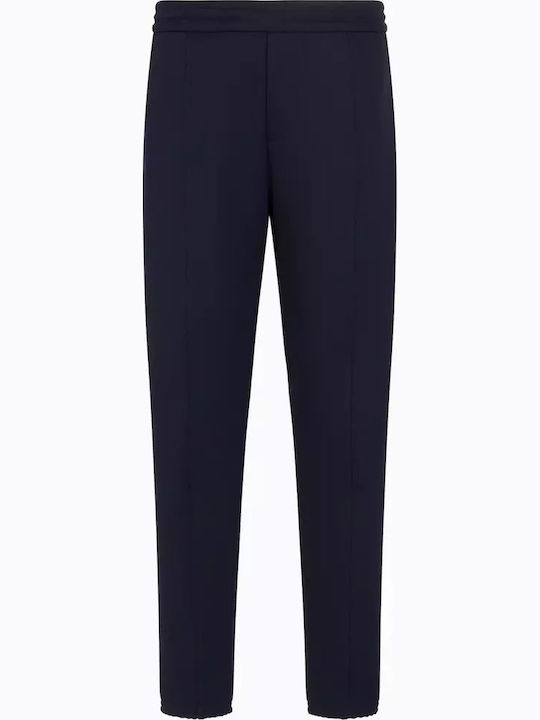 Trousers in Regular Fit Navy