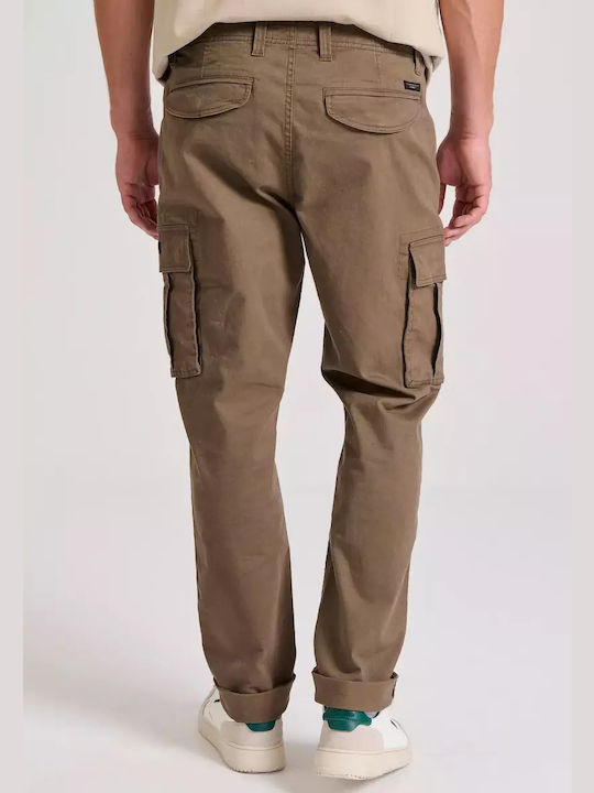 Funky Buddha Trousers Cargo in Regular Fit Chicory Coffee