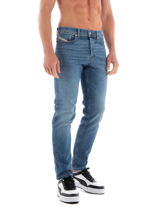 Diesel Men's Denim Pants in Tapered Line Medium Aged Denim