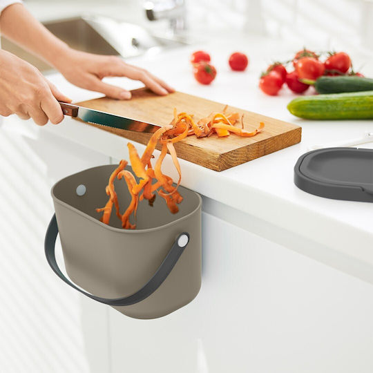 Rotho Babydesign Kunststoff-Mülleimer 3,2 l Braun