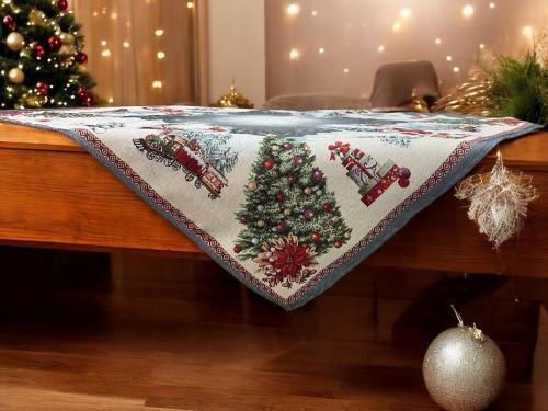 Linea Home Set Christmas Tablecloths Square Fabric White 2pcs