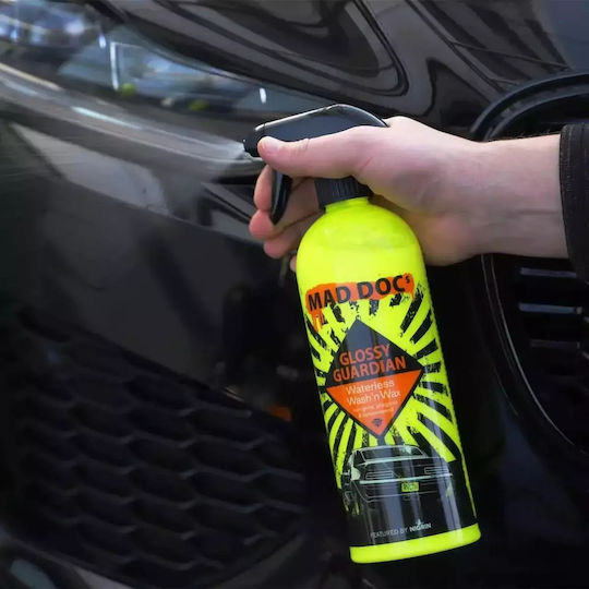 Mad Docs Glänzender Wächter Wasserloses Autopflege-Reinigungsmittel Nigrin 3 in 1 Innen Außen 750 ml