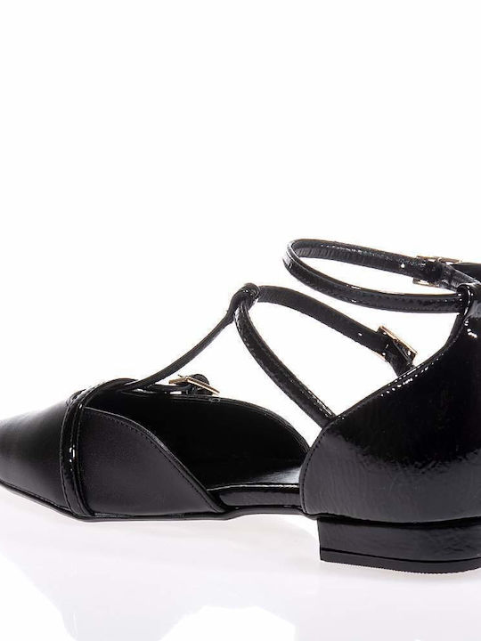 Beatris Damen Ballerinas Spitz zulaufend aus Lackleder in Schwarz Farbe