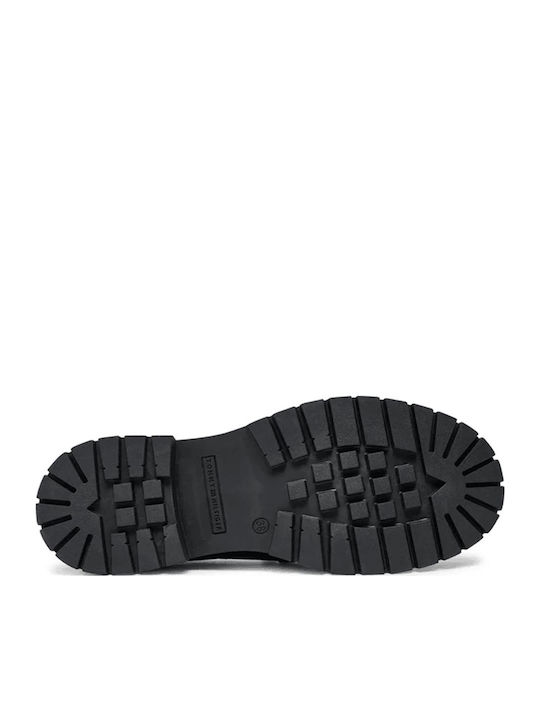 Women's Moccasins in Black Color