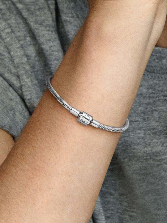 Pandora Bracelet made of Silver