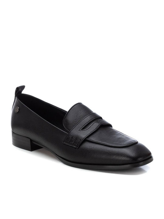 Women's Moccasins in Black Color