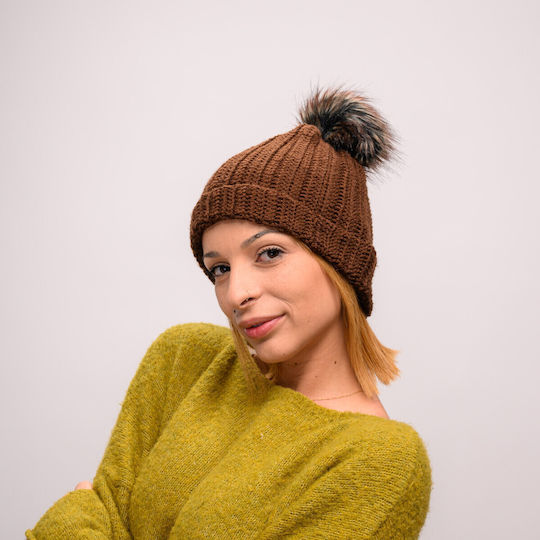Pom Pom Beanie Beanie with Rib Knit in Brown color
