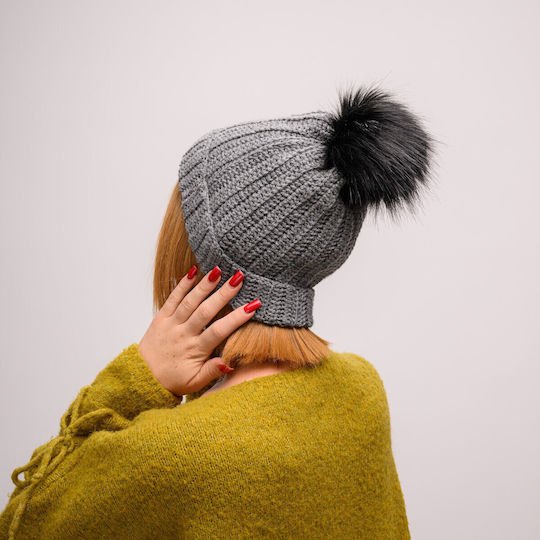 Pom Pom Beanie Beanie with Rib Knit in Gray color