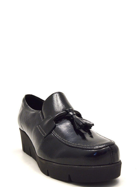 Softies Patent Leather Women's Moccasins in Black Color