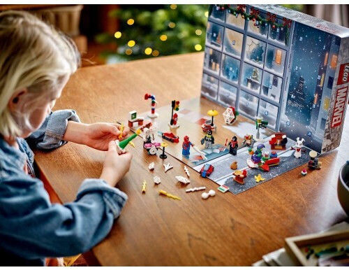 LEGO Super Heroes Spider-Man Advent Calendar 2024 for Ages 7+ 246 Pieces