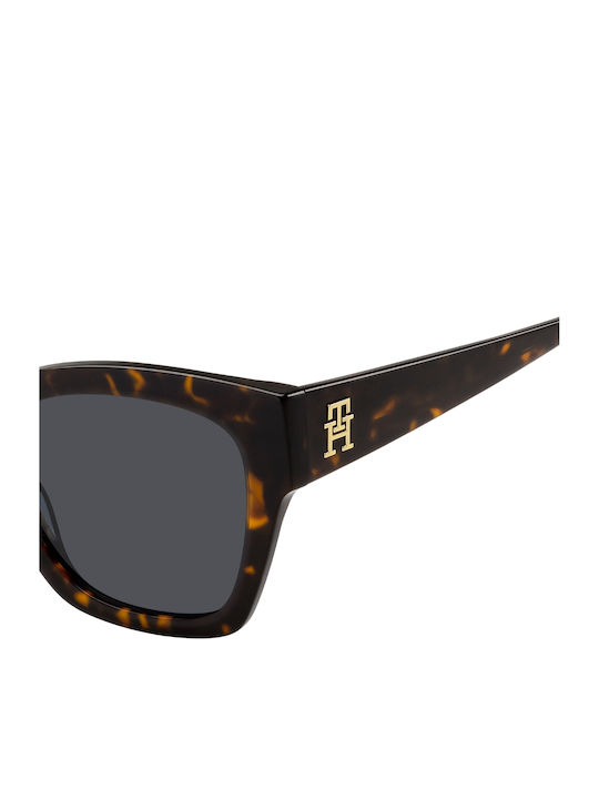 Tommy Hilfiger Women's Sunglasses with Brown Tartaruga Plastic Frame and Gray Lens