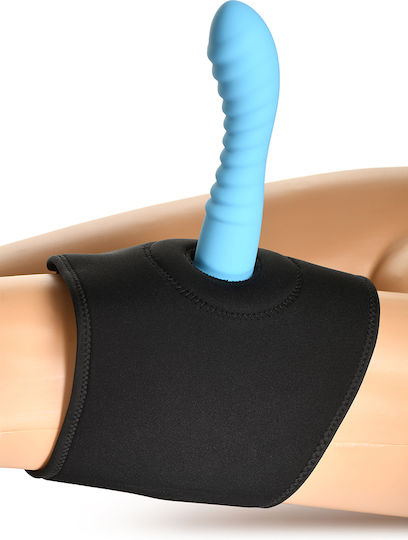 XR Gurtzeug mit Dildo in Schwarz Farbe