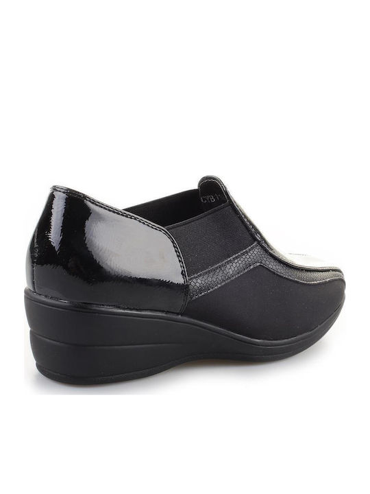Anatomic Women's Slip-Ons Made of Black Synthetic Leather