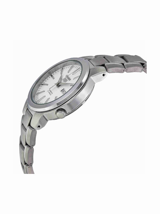 Seiko 5 Sports Herrenuhr 37mm Automatisch mit Silber Metallarmband