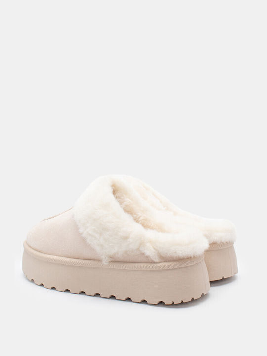 Luigi Winter Women's Slippers with fur in Beige color