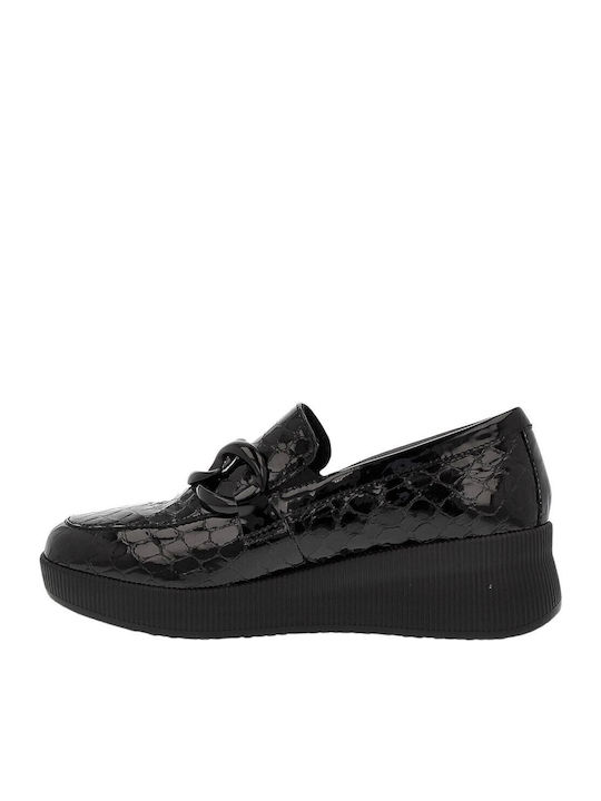 Women's Moccasins in Black Color