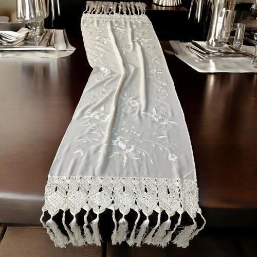 Linea Home Läufer Jasmine mit Ecru Stickerei 50x150cm