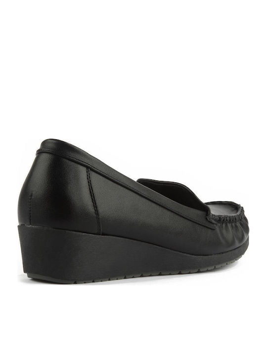 Women's Moccasins in Black Color