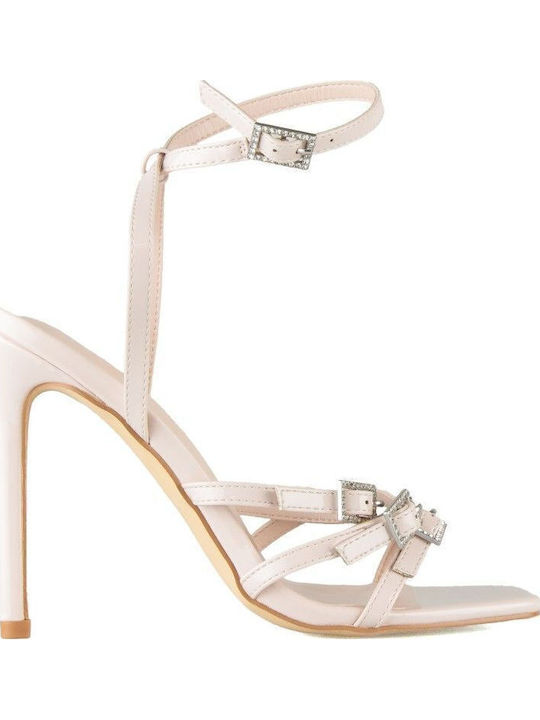 Silia D
