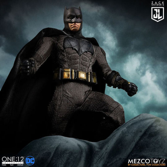 Mezco Toys DC Comics Batman Figure Height 17cm in Scale 1:12 15 Pieces