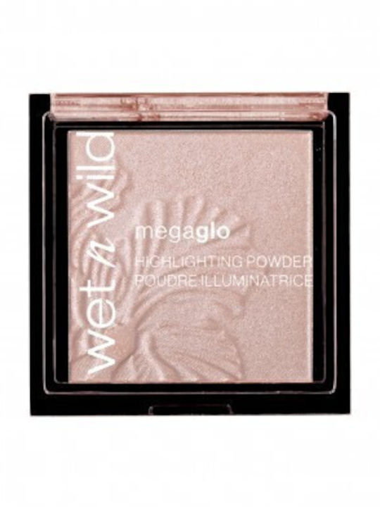 Wet n Wild Holiday Essentials Vault Makeup Set for Face & Lips 3pcs