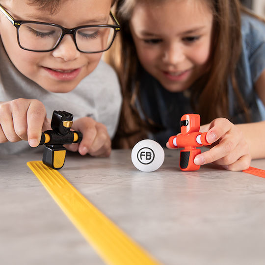 Fat Brain Toys Foosbots 2-Pack Tabletop Trickshot Titan & Viper για 6+ Ετών (Διάφορα Σχέδια)