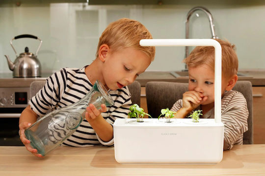 Click and Grow The Smart Garden 3 Self-watering Planter Box Plastic White 32x23x21cm.