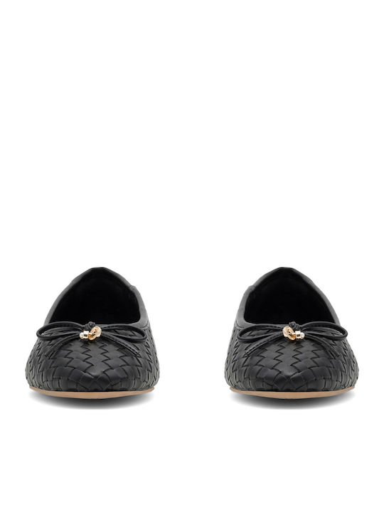 Nine West Nine West