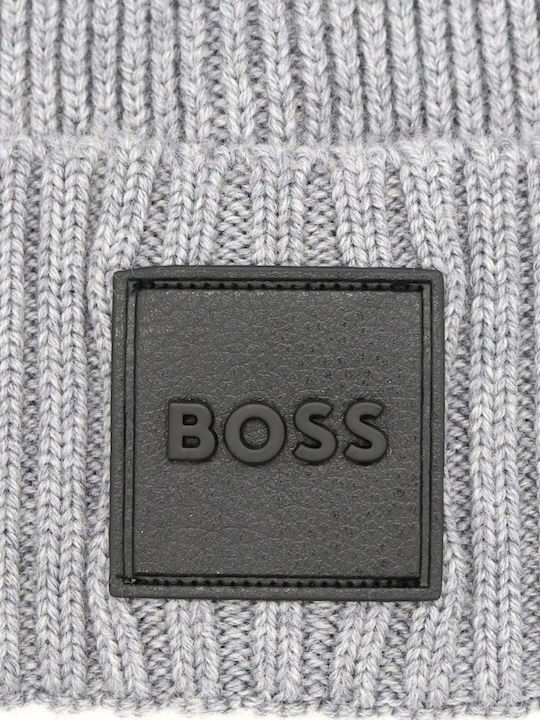 Beanie Beanie Knitted in Gray color