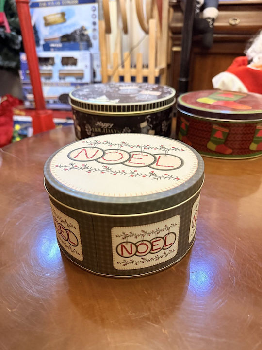 2 Weihnachtsgeschenkboxen