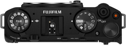 Fujifilm X-M5 Mirrorless Camera Kit (XC 15-45mm F3.5-5.6 OIS PZ) Black