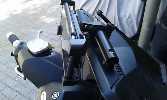 Μπαράκι Στήριξης Smartphone / Gps Για Yamaha T-max 530 2012-2016