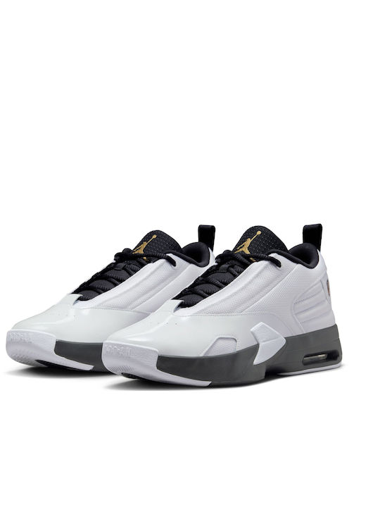 Max Aura 6 Kids Sports Shoes Basketball with Laces White