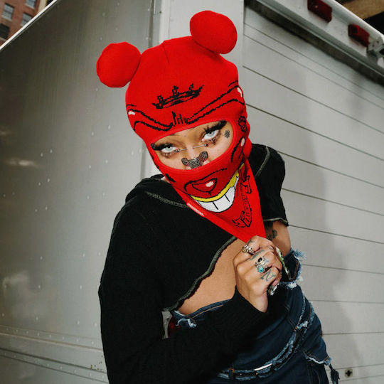 Diablo Bear Volles Gesicht Frauen Beanie mit Rippstrick in Rot Farbe