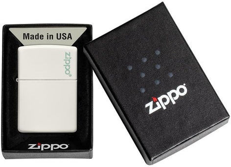 Zippo Classic Logo Ветроустойчив Запалка Пламък Glow In The Dark