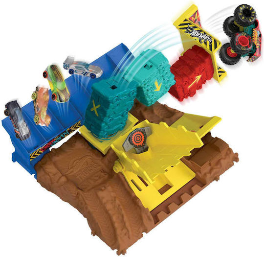 Hot Wheels Arena World Track 1:64 Monster Truck For 4+ Years (Various Designs) 1pc
