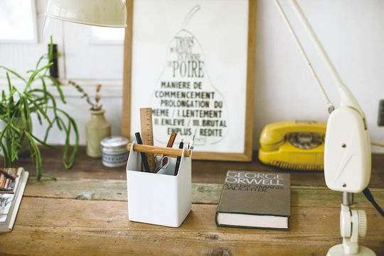 Metallic Pencil Holder in White Color 1pcs 7.5x6.3x7.5cm